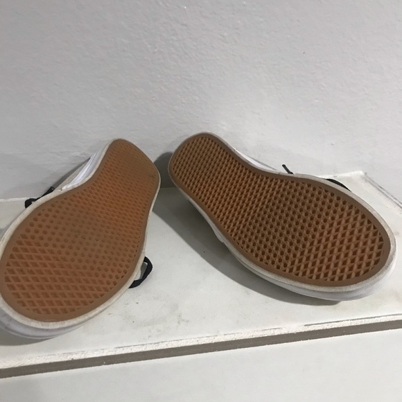 Girls Gold Vans - Picture 3 of 4